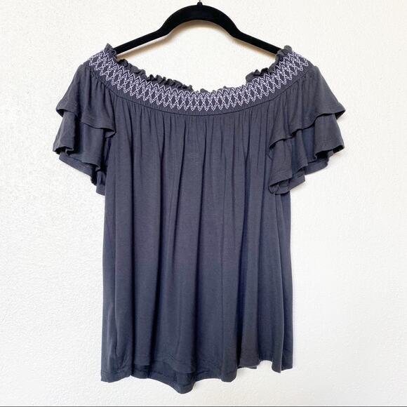 American Eagle Off the Shoulder Ruffle Sleeve Top Size Medium - Picture 8 of 8